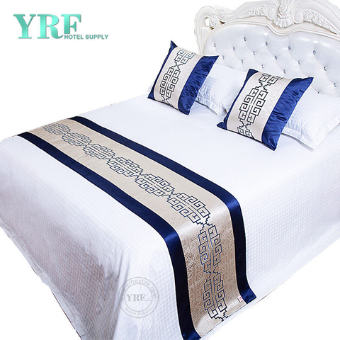 Dormitorio del hotel Seda brillante simple Decorar Banderas de cama de color azul plateado